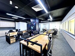 111 Somerset (D9), Office #530703191